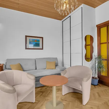 Appartamento Silvana Makarska