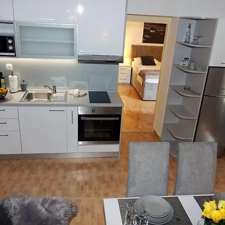 Silvana Appartement *