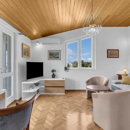 Silvana Apartman Makarska